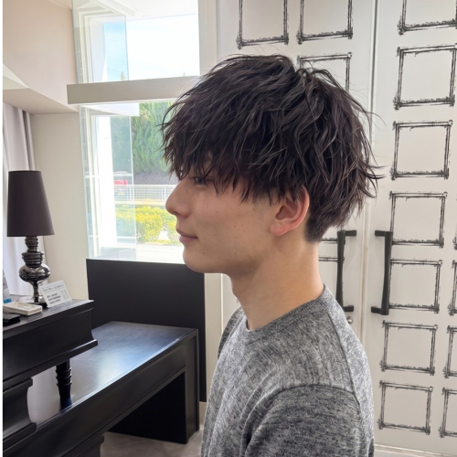 ツイスト系パーマ＋似合わせカット
